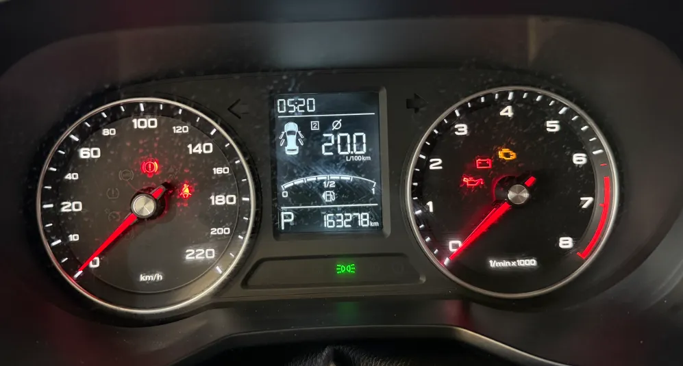 2023 MG 5 STD 