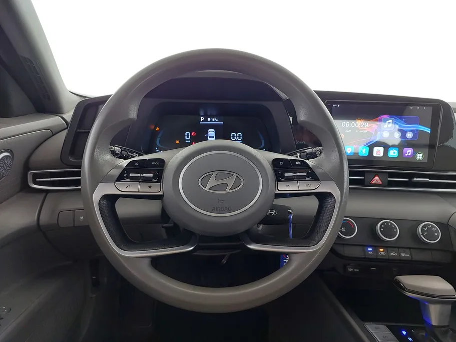 2024 Hyundai Elantra Fleet 