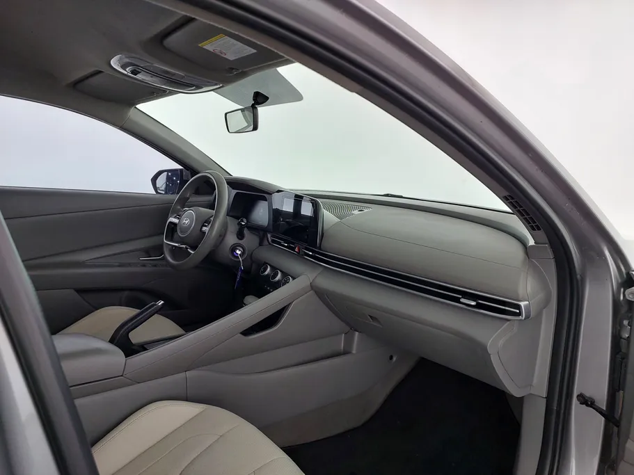 2024 Hyundai Elantra Fleet 