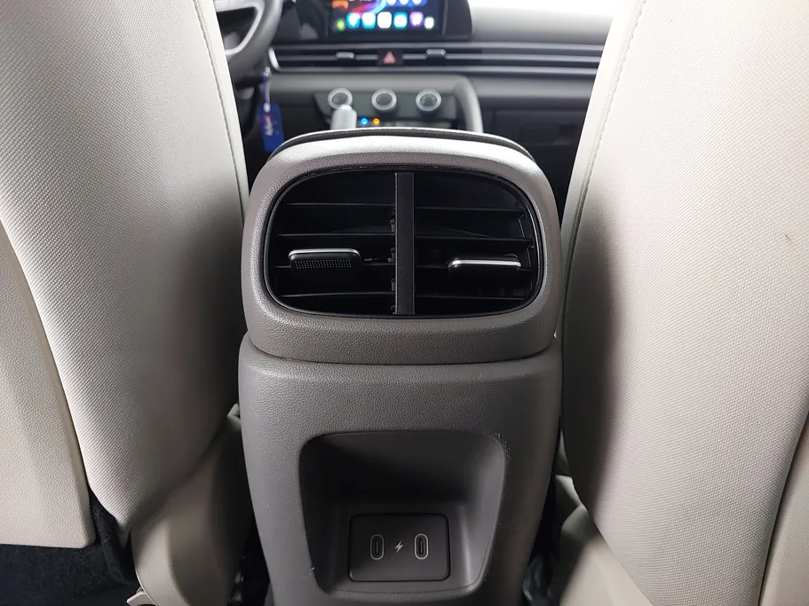 2024 Hyundai Elantra Fleet 