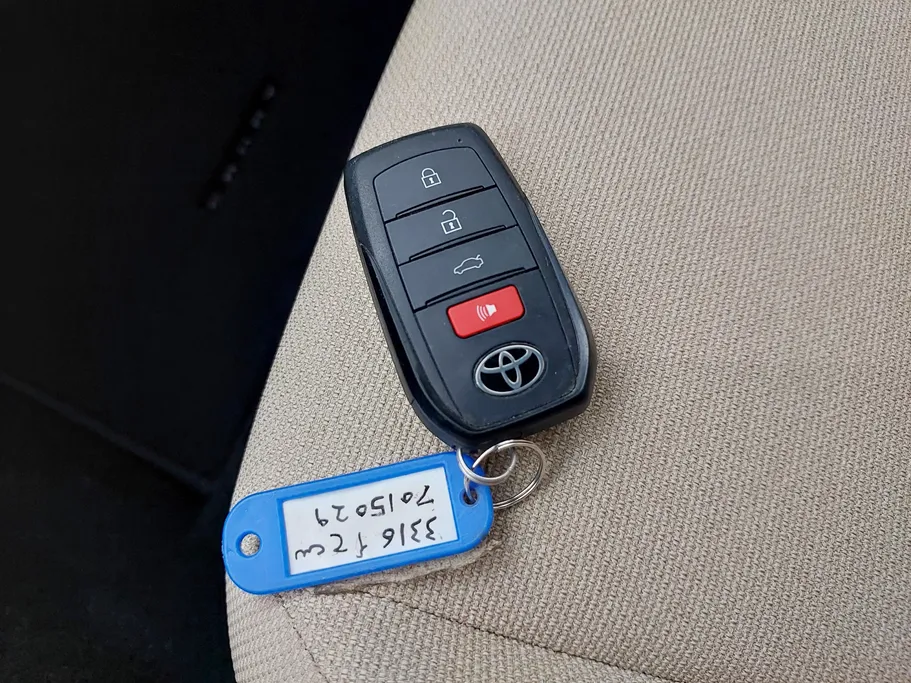2025 Toyota Camry  LE 