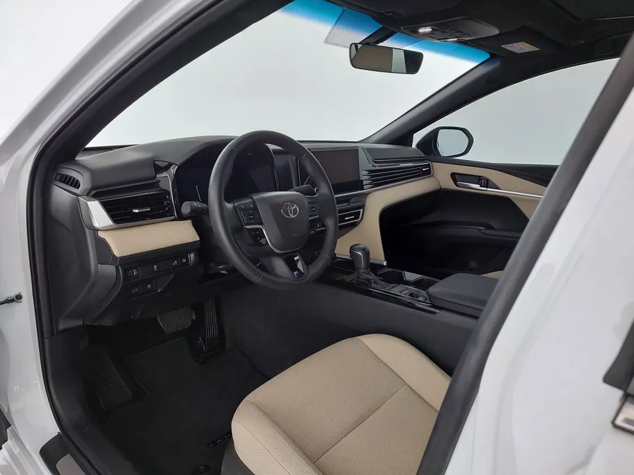 2025 Toyota Camry  LE 