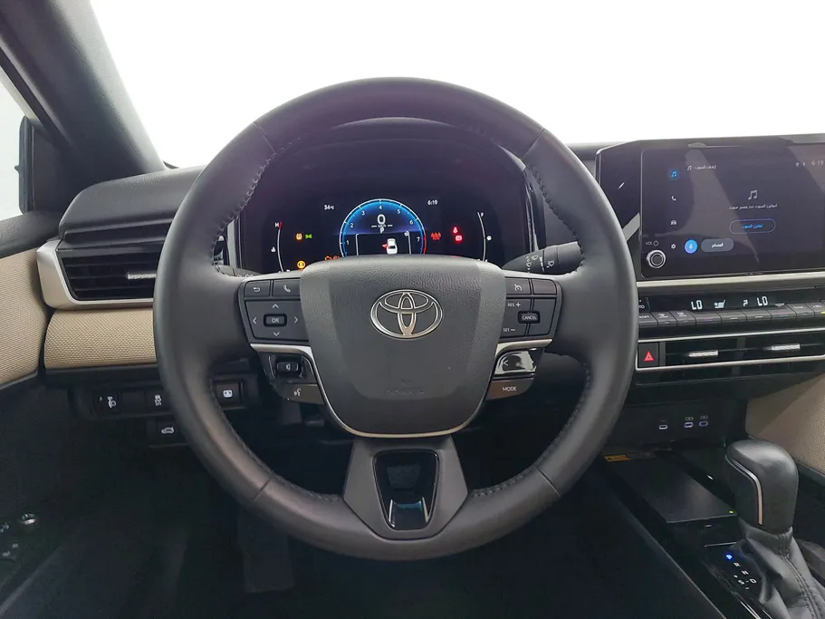 2025 Toyota Camry  LE 