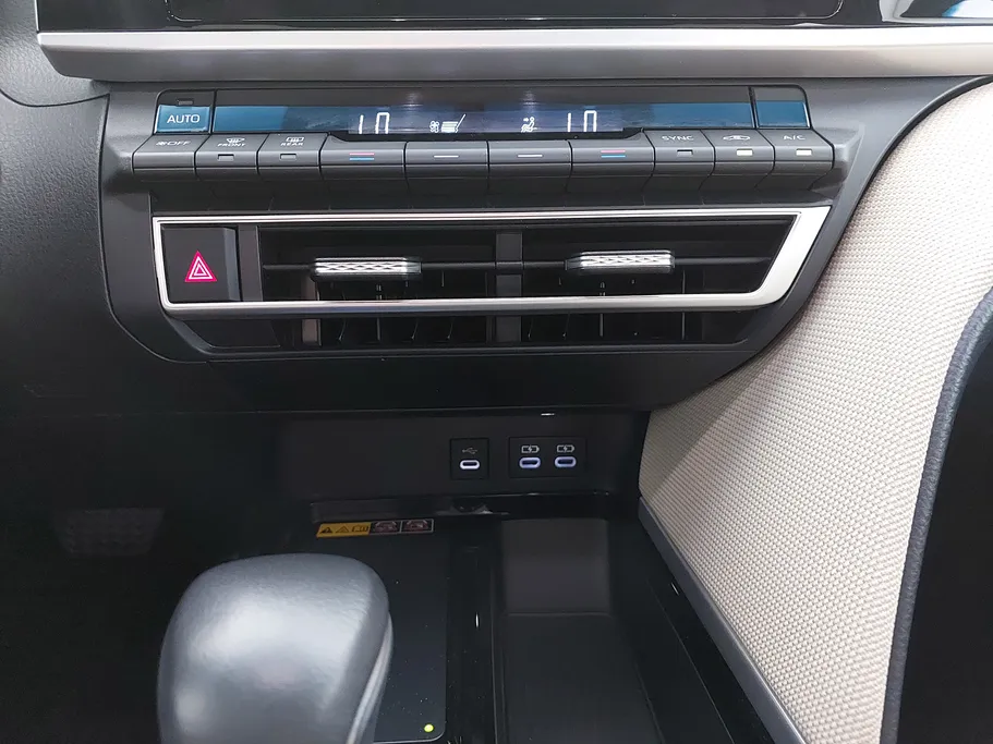 2025 Toyota Camry  LE 