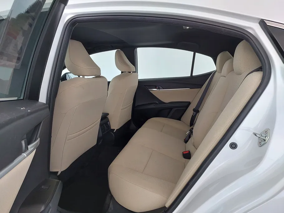 2025 Toyota Camry  LE 