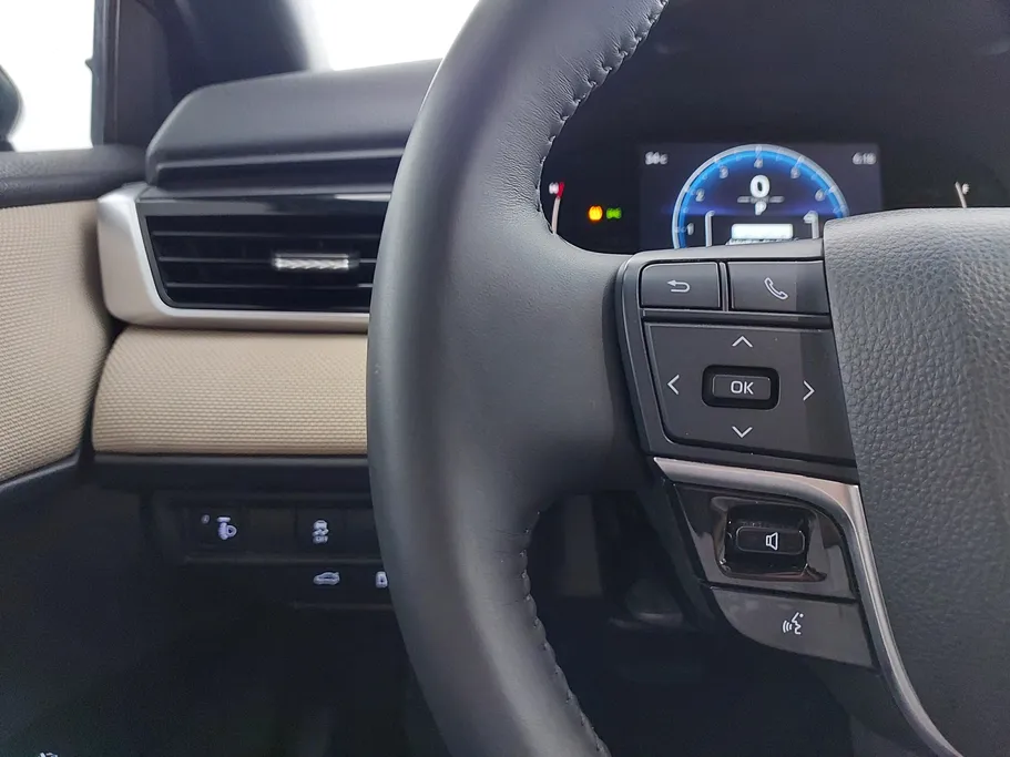 2025 Toyota Camry  LE 