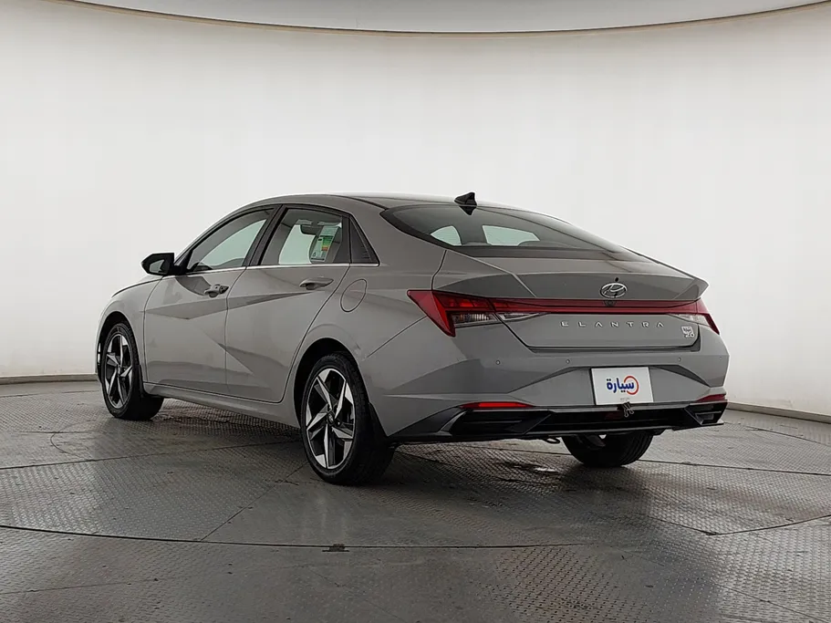 2023 Hyundai Elantra Smart Plus 