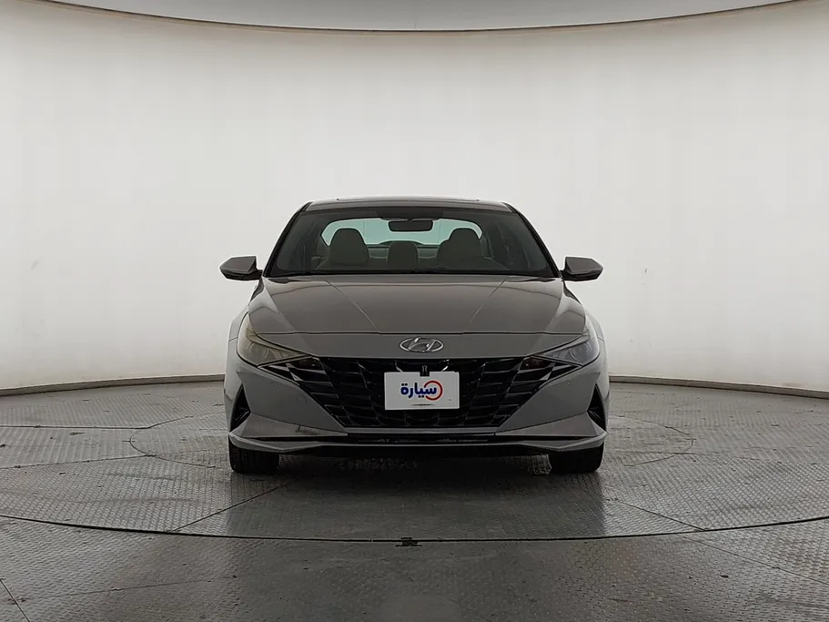 2023 Hyundai Elantra Smart Plus 
