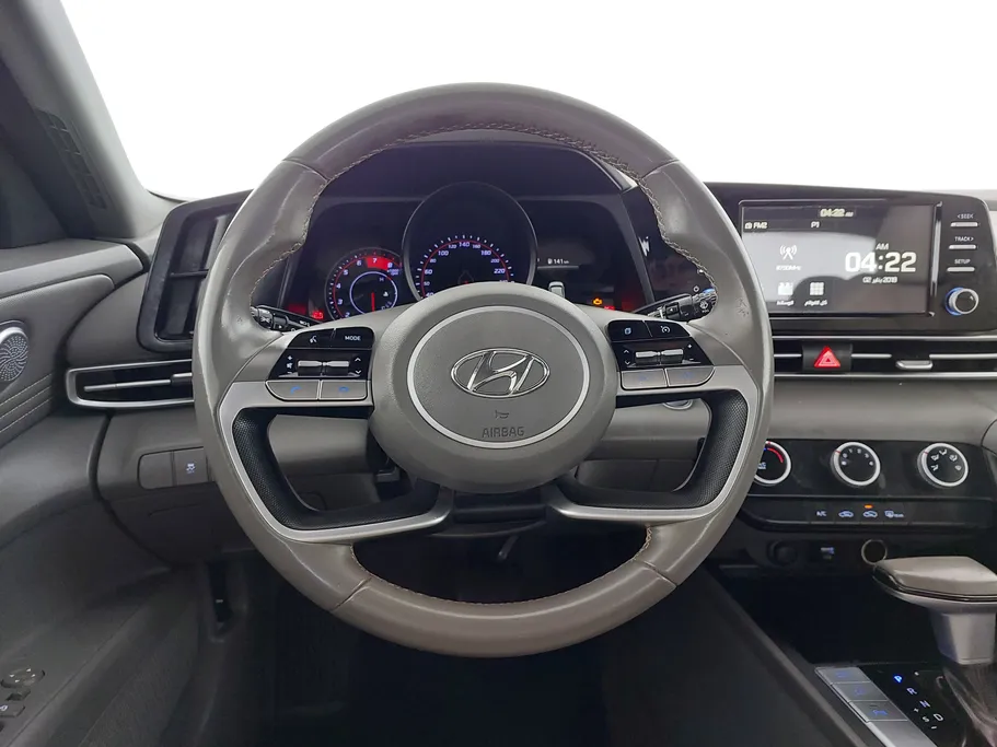 2023 Hyundai Elantra Smart Plus 