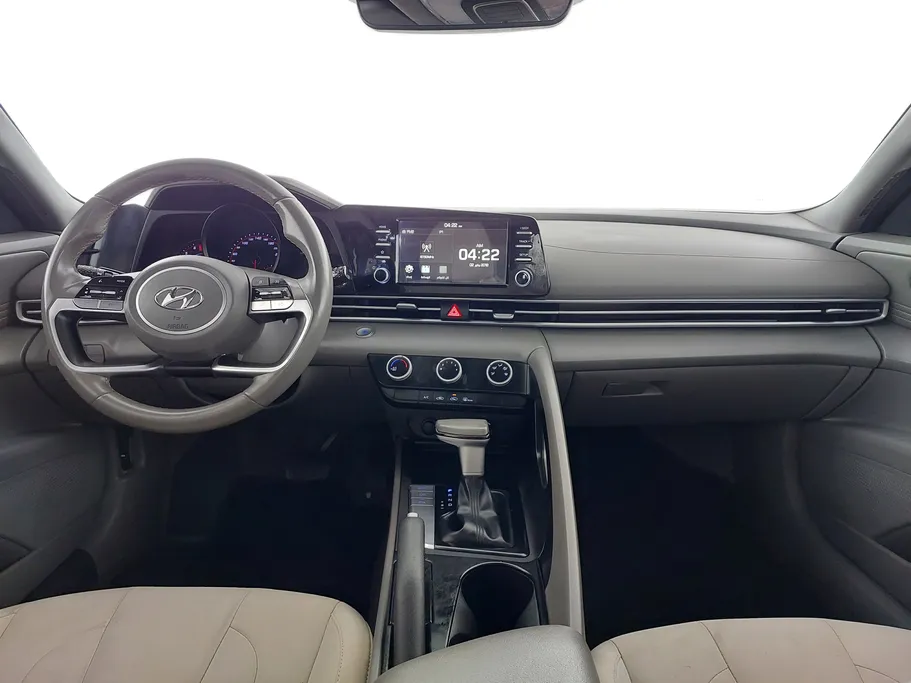 2023 Hyundai Elantra Smart Plus 