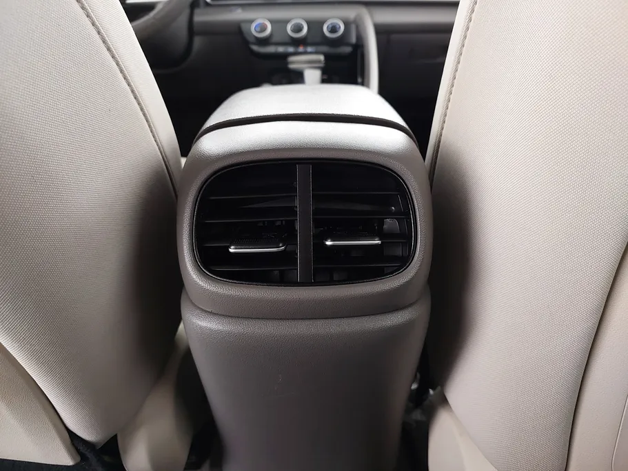 2023 Hyundai Elantra Smart Plus 