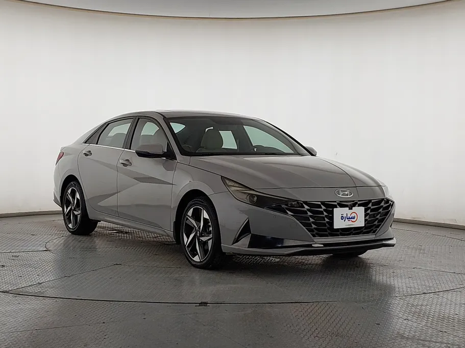 2023 Hyundai Elantra Smart Plus 