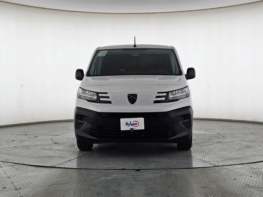 بيجو بارتنر Short van 2025 