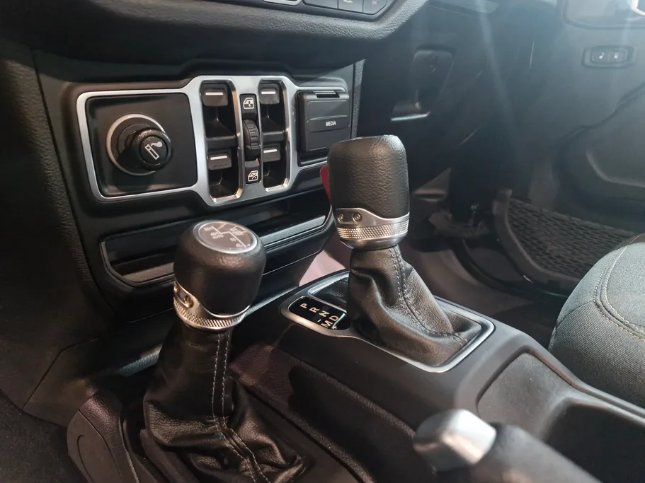 2024 Jeep Wrangler انلمتد  
