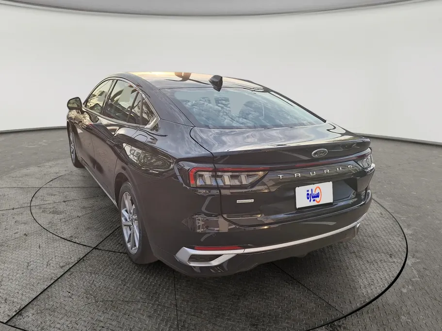 2024 Ford Taurus Trend 