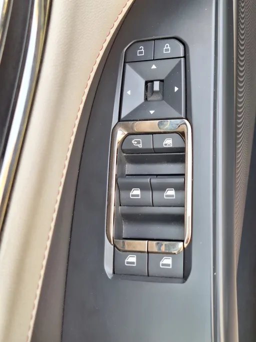 2024 Ford Taurus Trend 