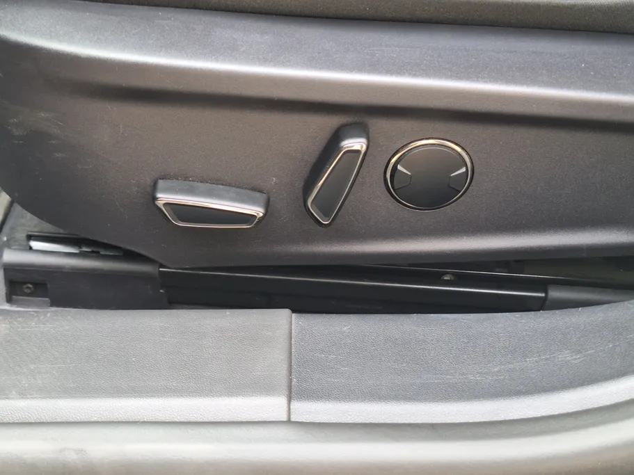 2024 Ford Taurus Trend 