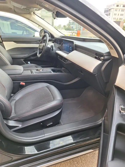 2024 Ford Taurus Trend 