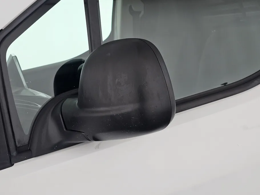 بيجو بارتنر Short van 2023 