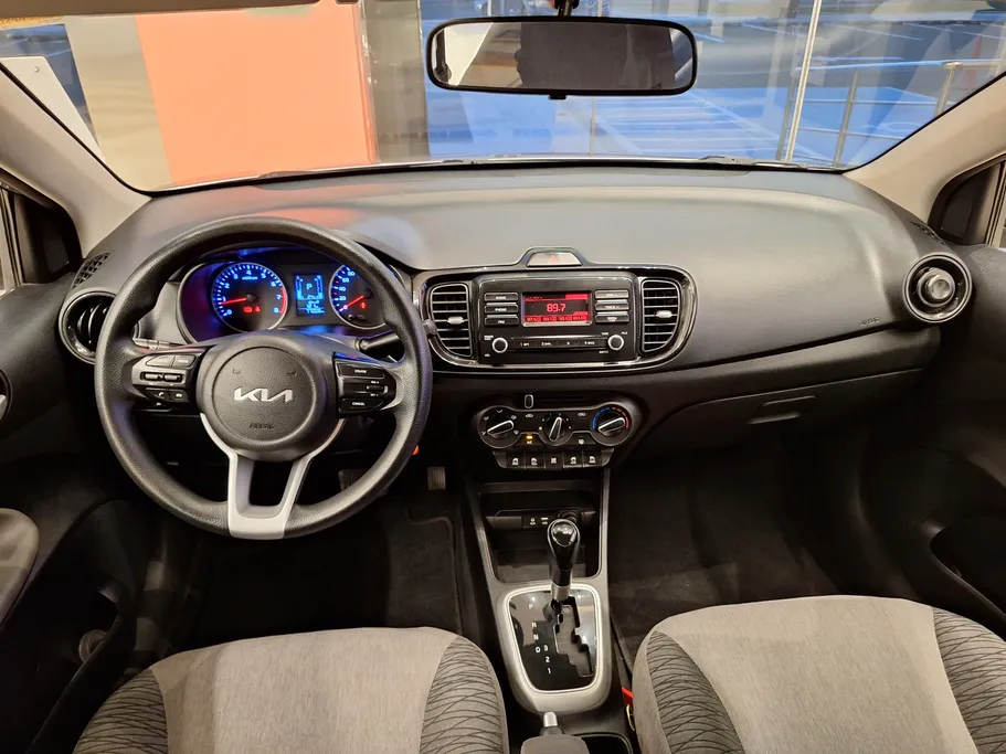 2023 Kia Pegas LX 