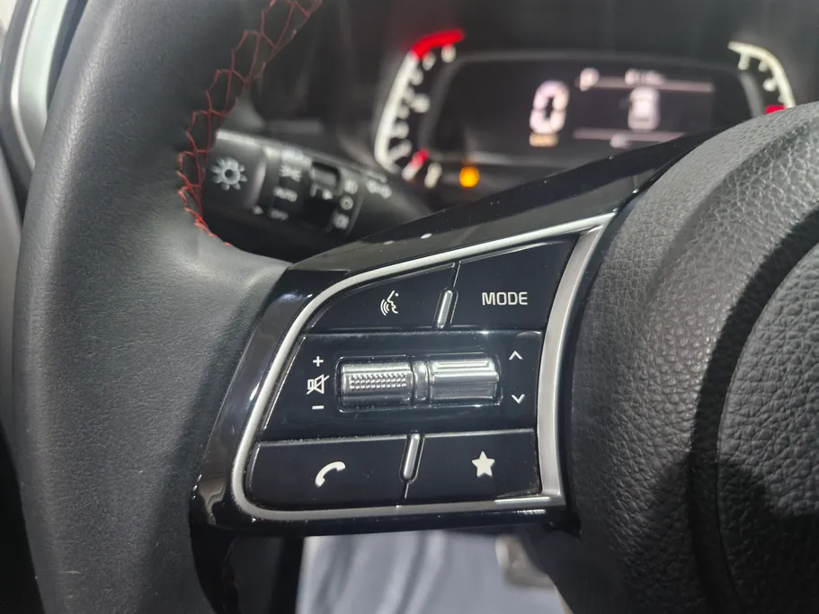 2023 Kia SONET EX 