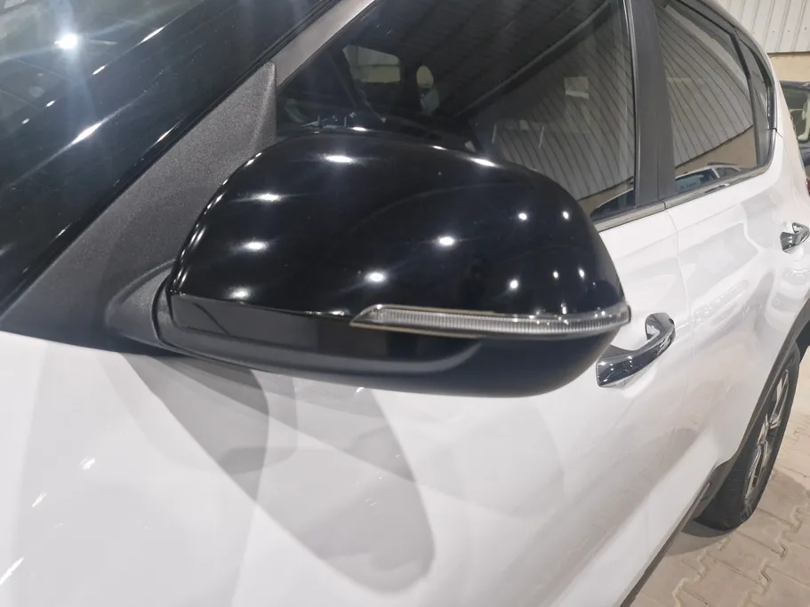 2023 Kia SONET EX 