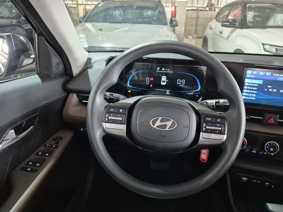 2025 Hyundai Accent Smart 