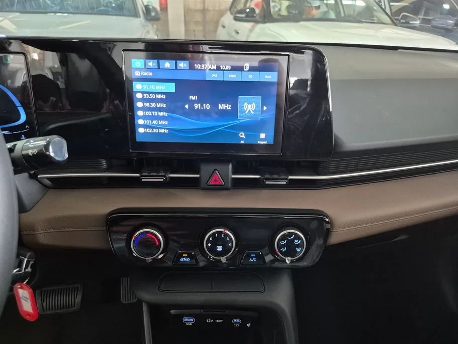 2025 Hyundai Accent Smart 
