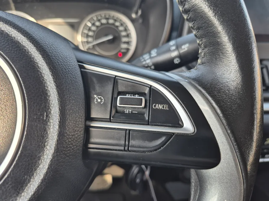 2025 سوزوكي Baleno GL 