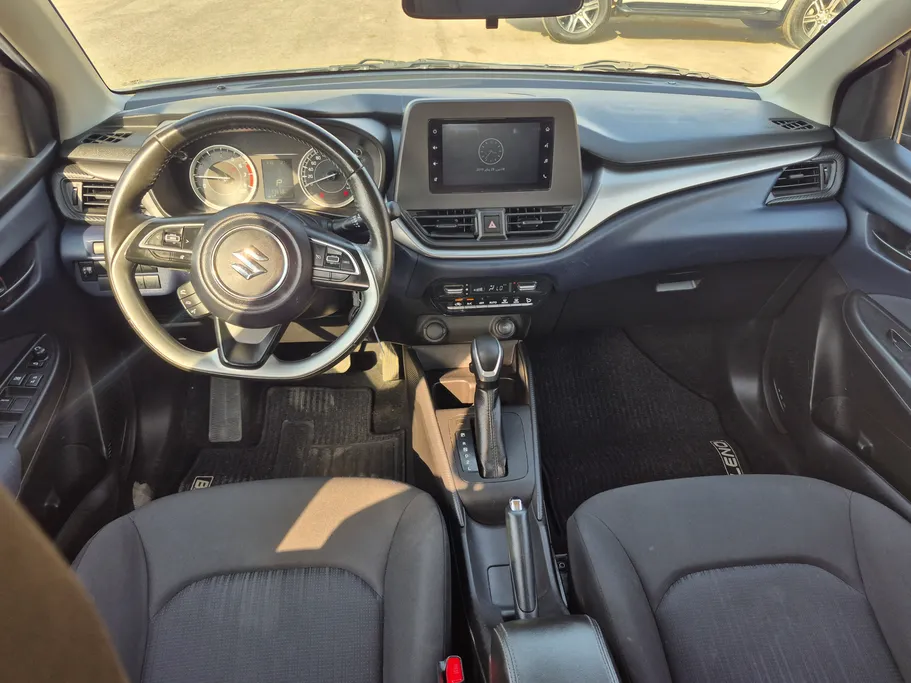 2025 سوزوكي Baleno GL 