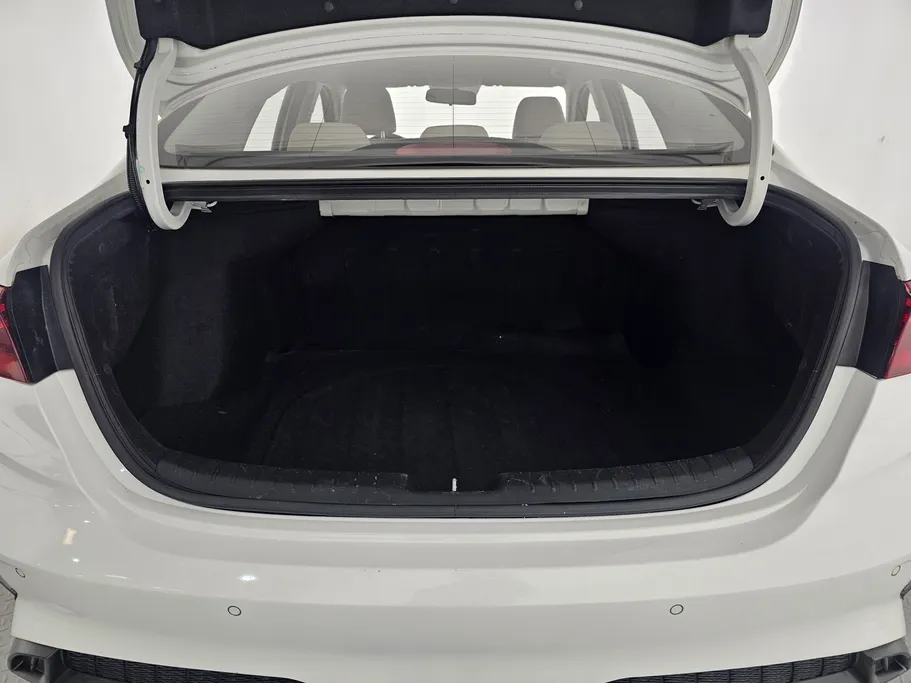 2023 Kia Cerato L 
