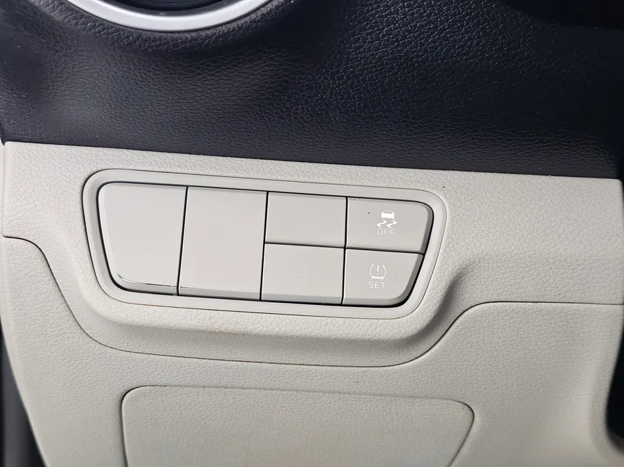 2023 Kia Cerato L 