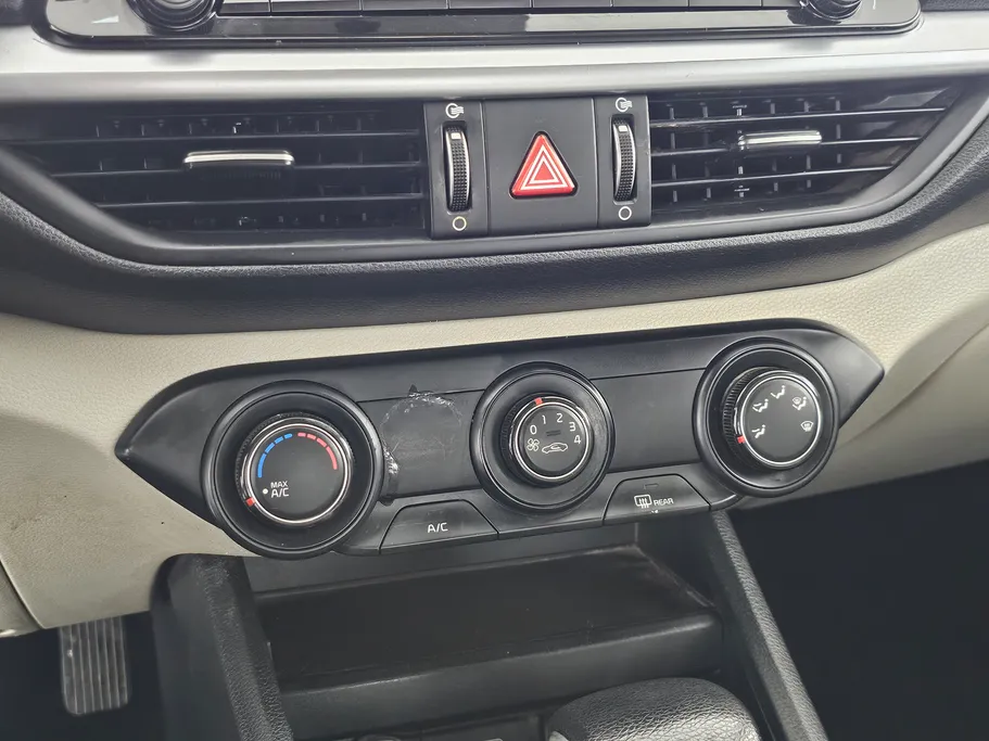 2023 Kia Cerato L 