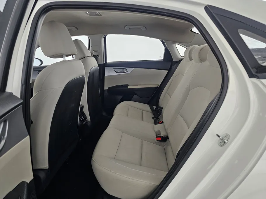 2023 Kia Cerato L 
