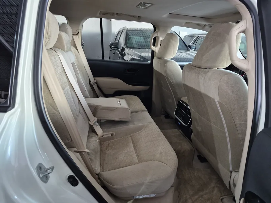 تويوتا لاندكروزر GXR3 2023 