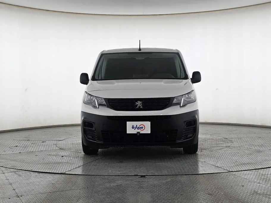 بيجو بارتنر Short van 2023 