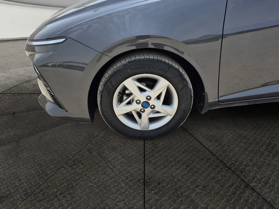 2025 Hyundai Accent Fleet 