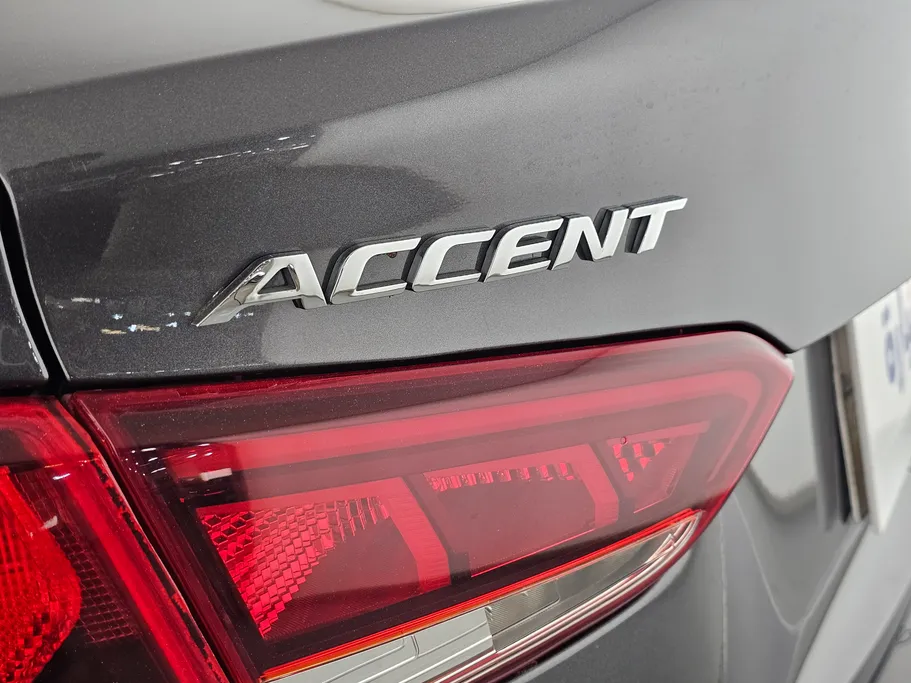 2023 Hyundai Accent Smart 