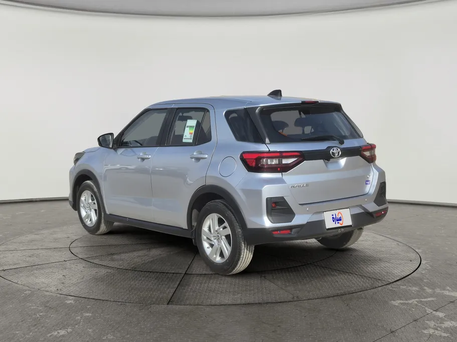 2024 Toyota Raize XLE 