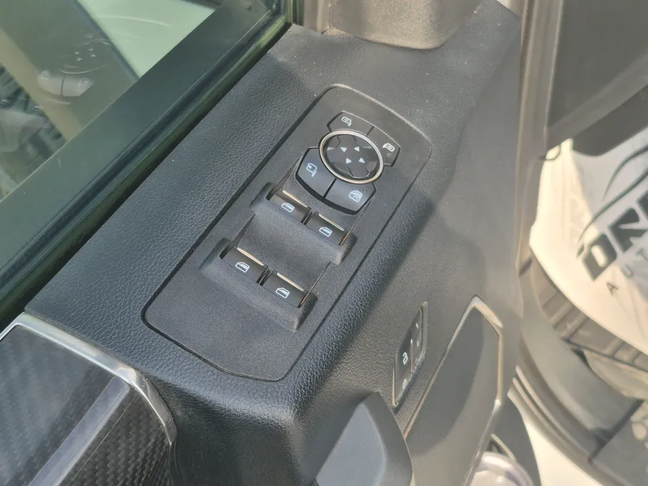 2019 Ford F150 Raptor 