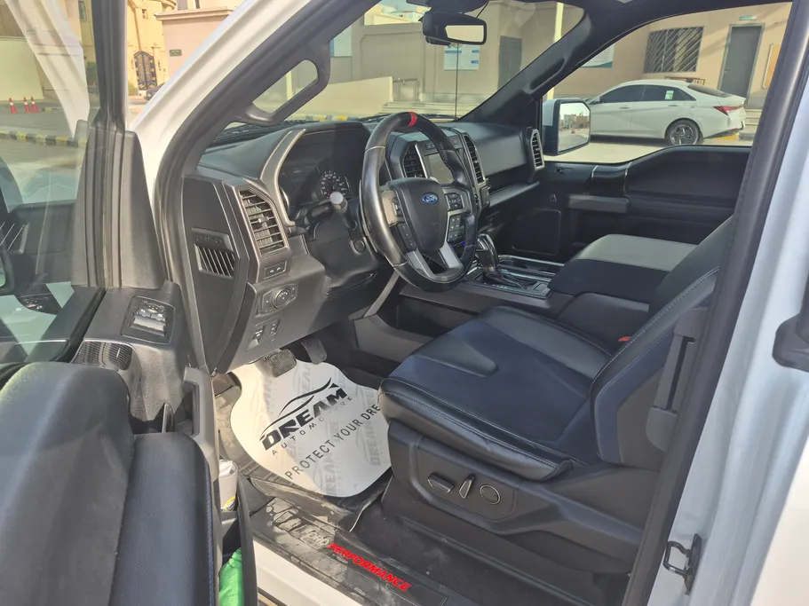 2019 Ford F150 Raptor 