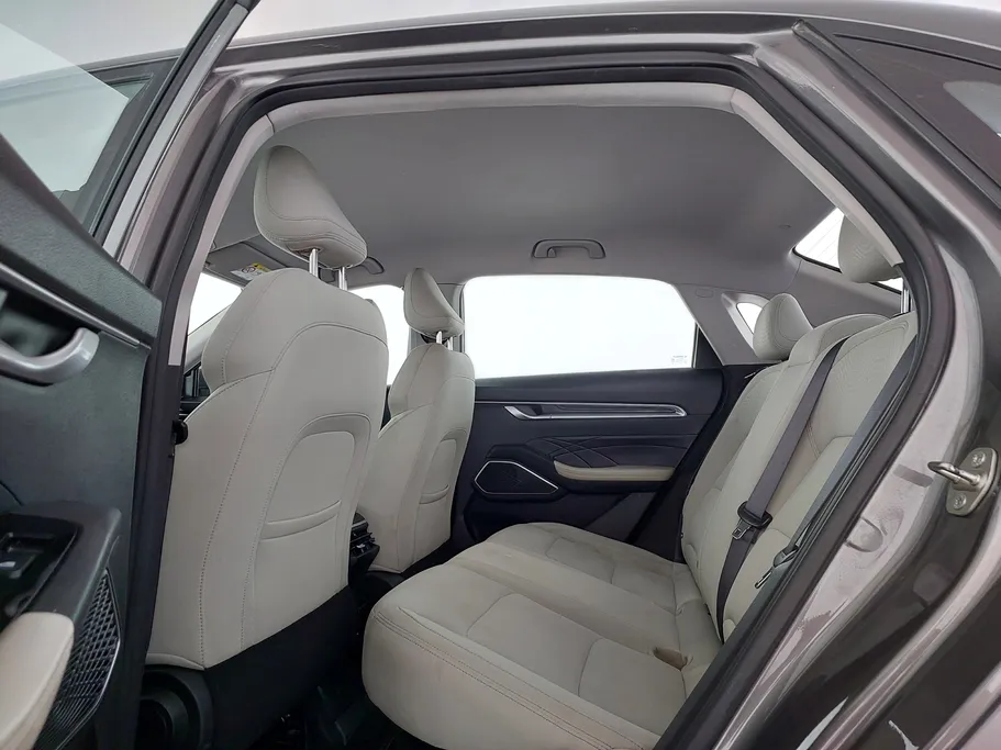 جيلي امجراند GS 2024 