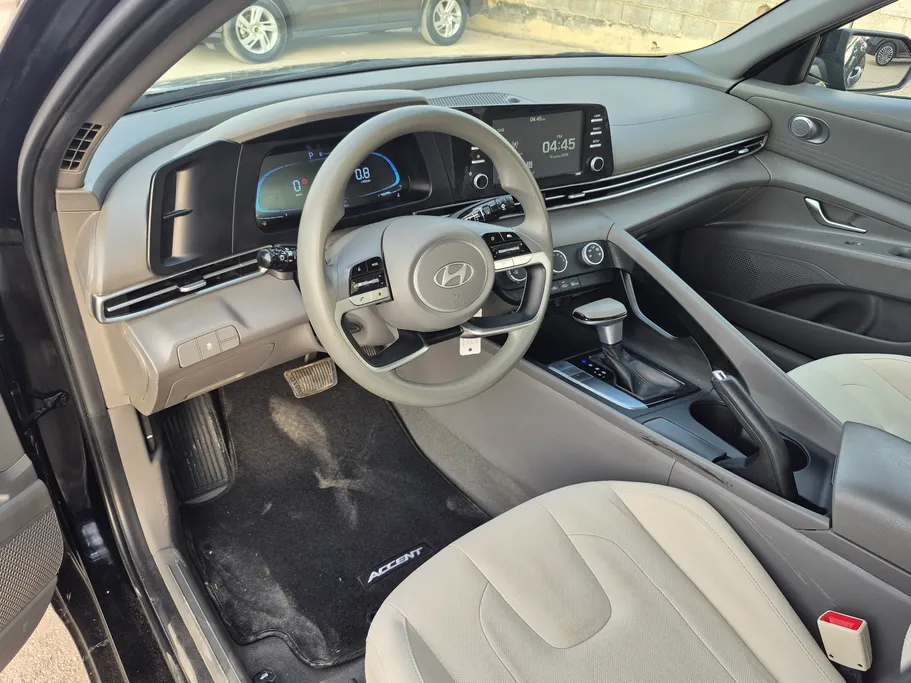 2025 Hyundai Elantra Fleet 