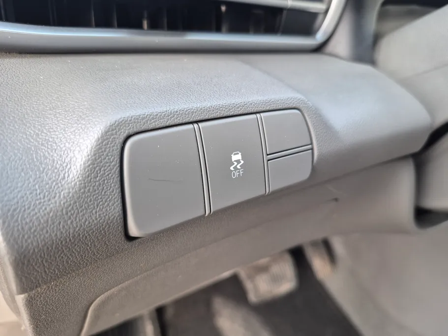 2025 Hyundai Elantra Fleet 