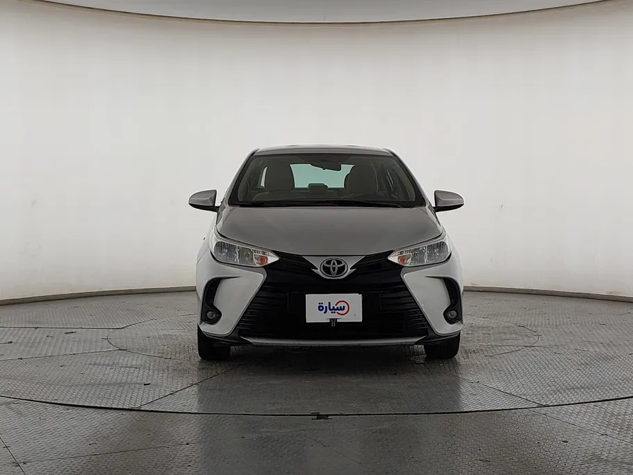 2022 Toyota Yaris  Y Plus 
