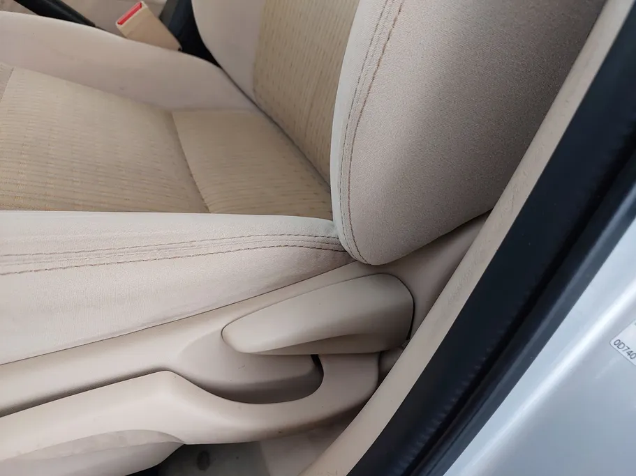 2022 Toyota Yaris  Y Plus 