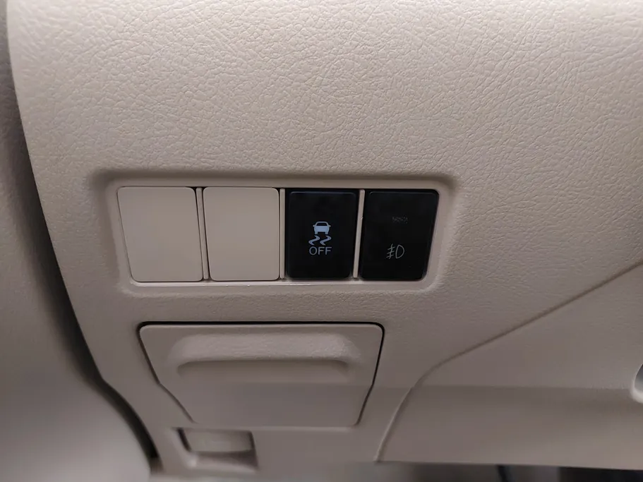 2022 Toyota Yaris  Y Plus 