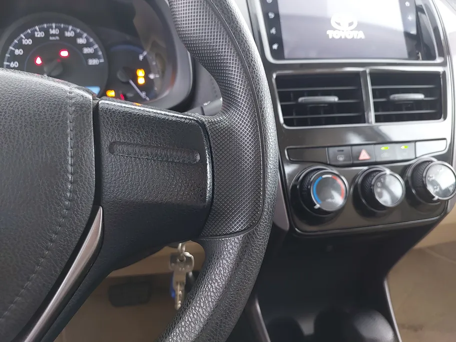 2022 Toyota Yaris  Y Plus 