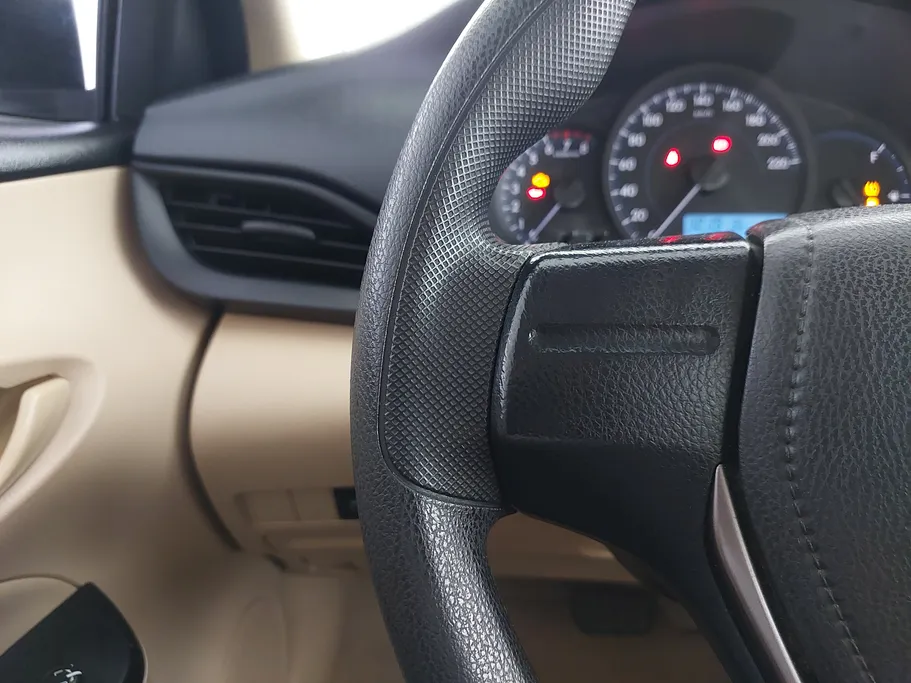 2022 Toyota Yaris  Y Plus 