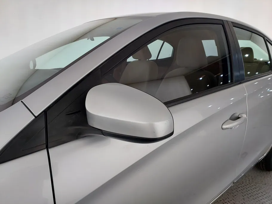 2022 Toyota Yaris  Y Plus 